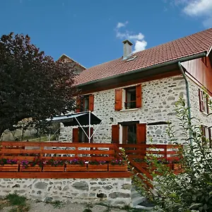 https://le-carnival.hotels-rhonealpes.com